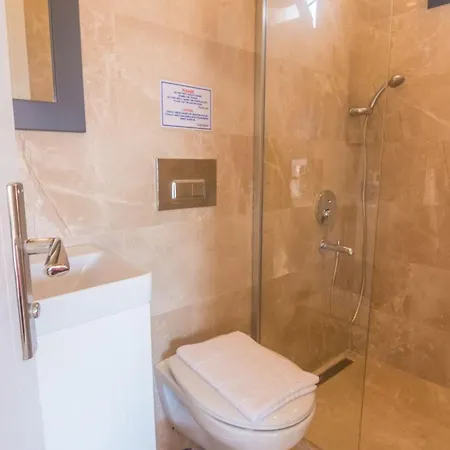 Stone House Aparts Dublex 3+1 Mit Jakuzzi Kalkan No 6 * Kas