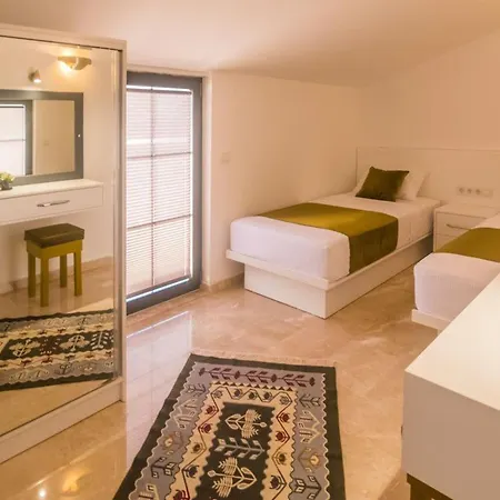 Stone House Aparts Dublex 3+1 Mit Jakuzzi Kalkan No 6 Apartment