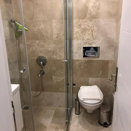 Stone House Aparts Dublex 3+1 Mit Jakuzzi Kalkan No 6 Apartment *